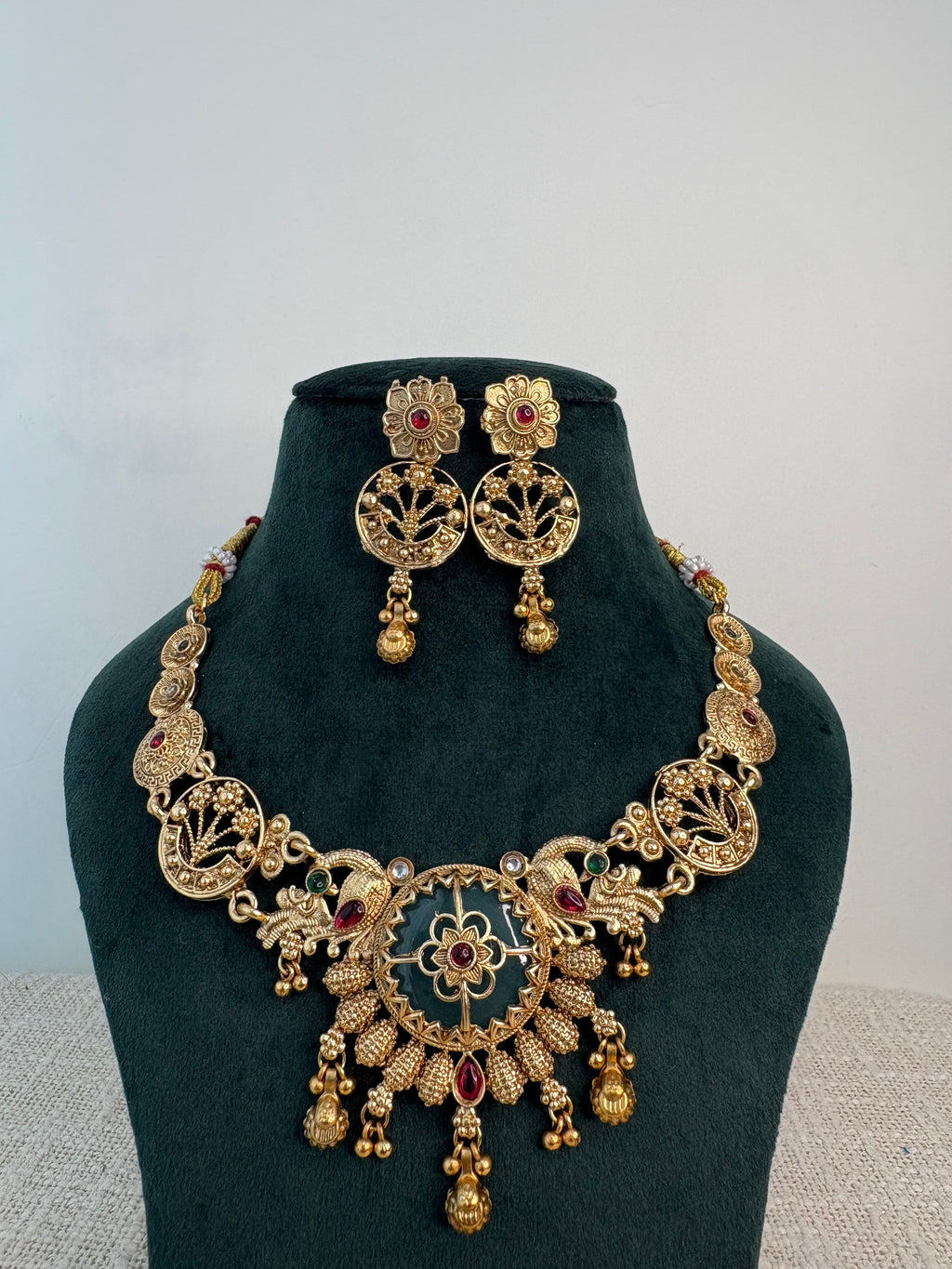 Mayura Viraasat Temple Necklace Set