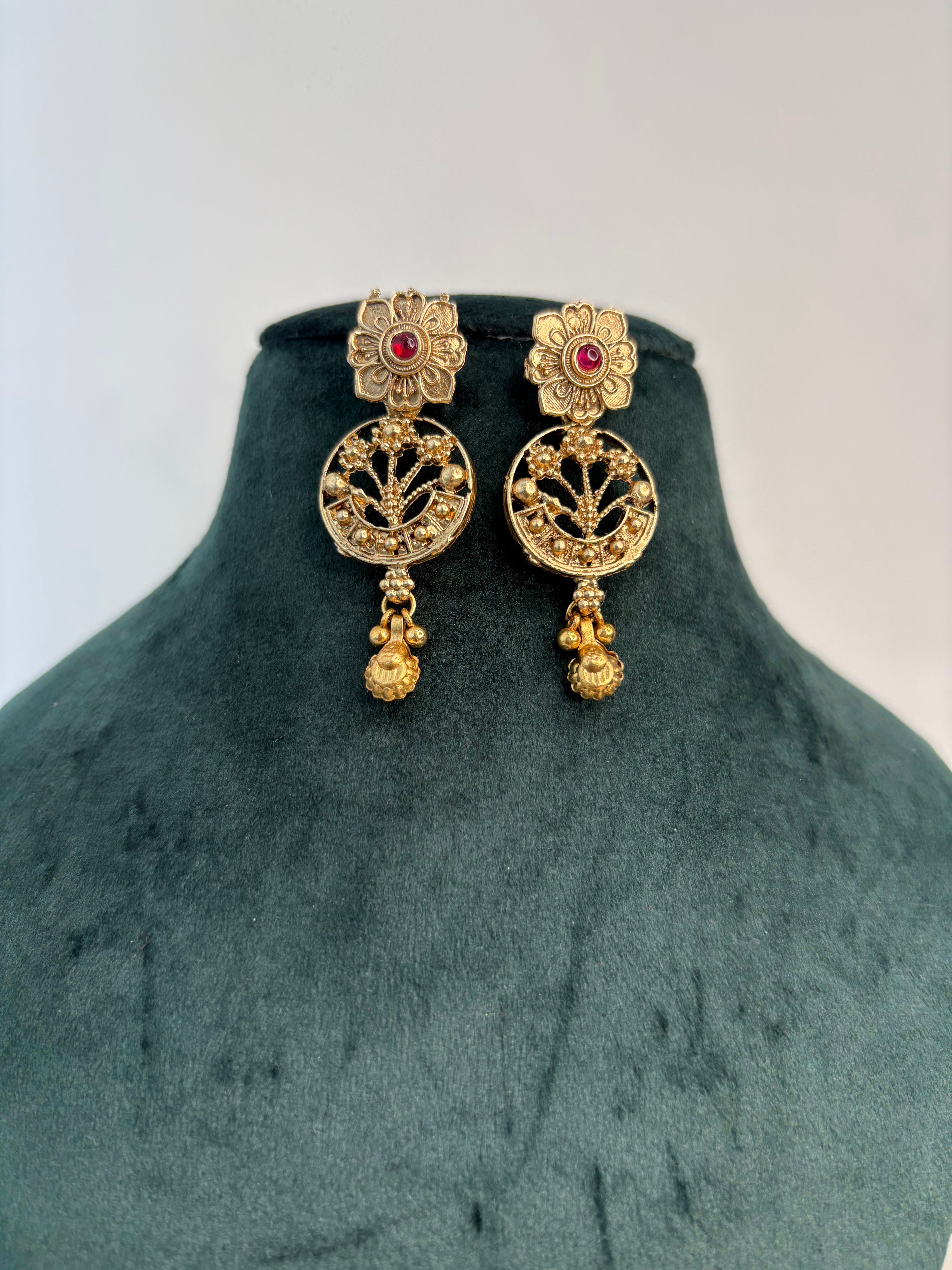 Mayura Viraasat Temple Necklace Set