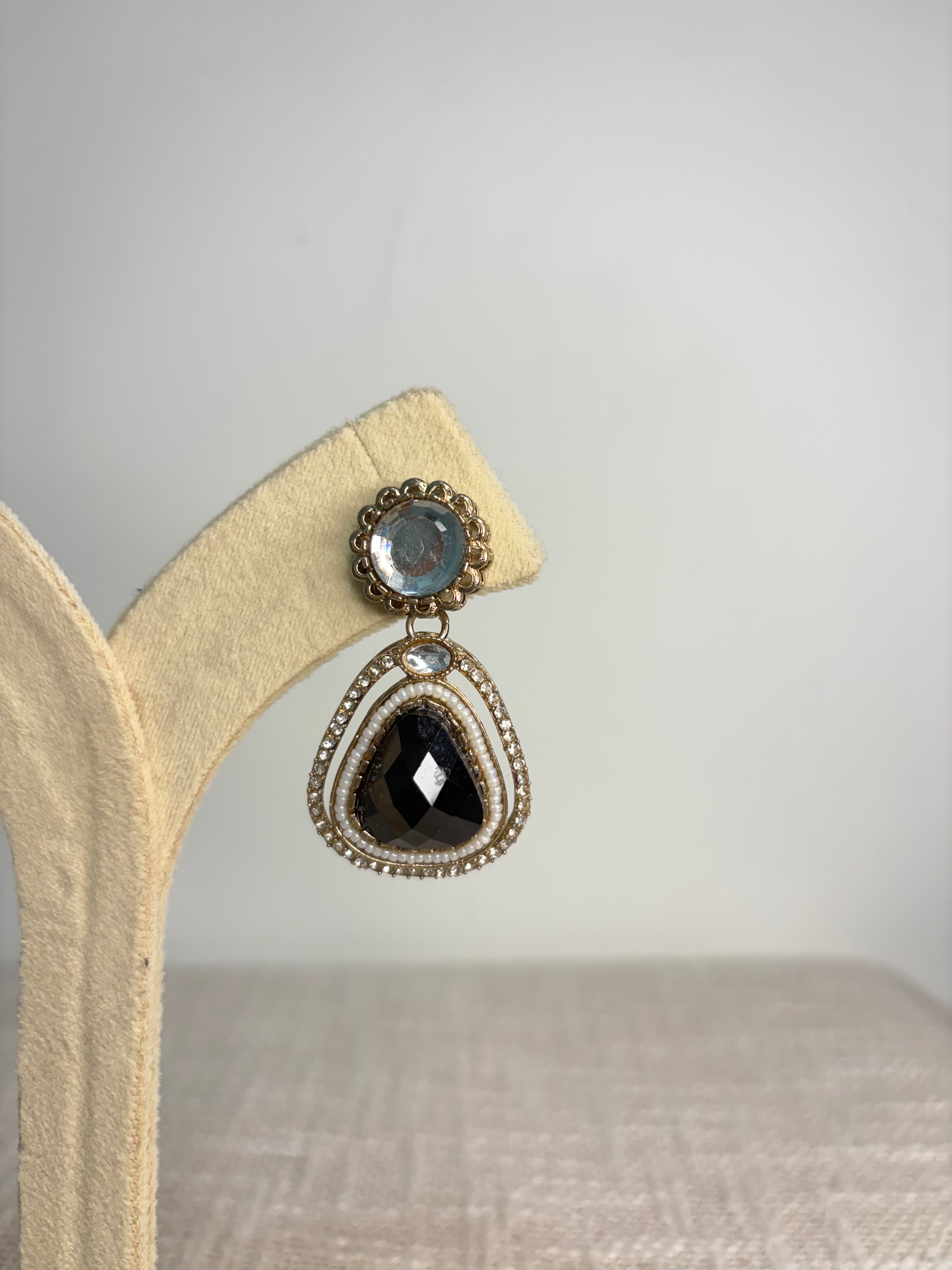 Meher Drop Earrings - Black