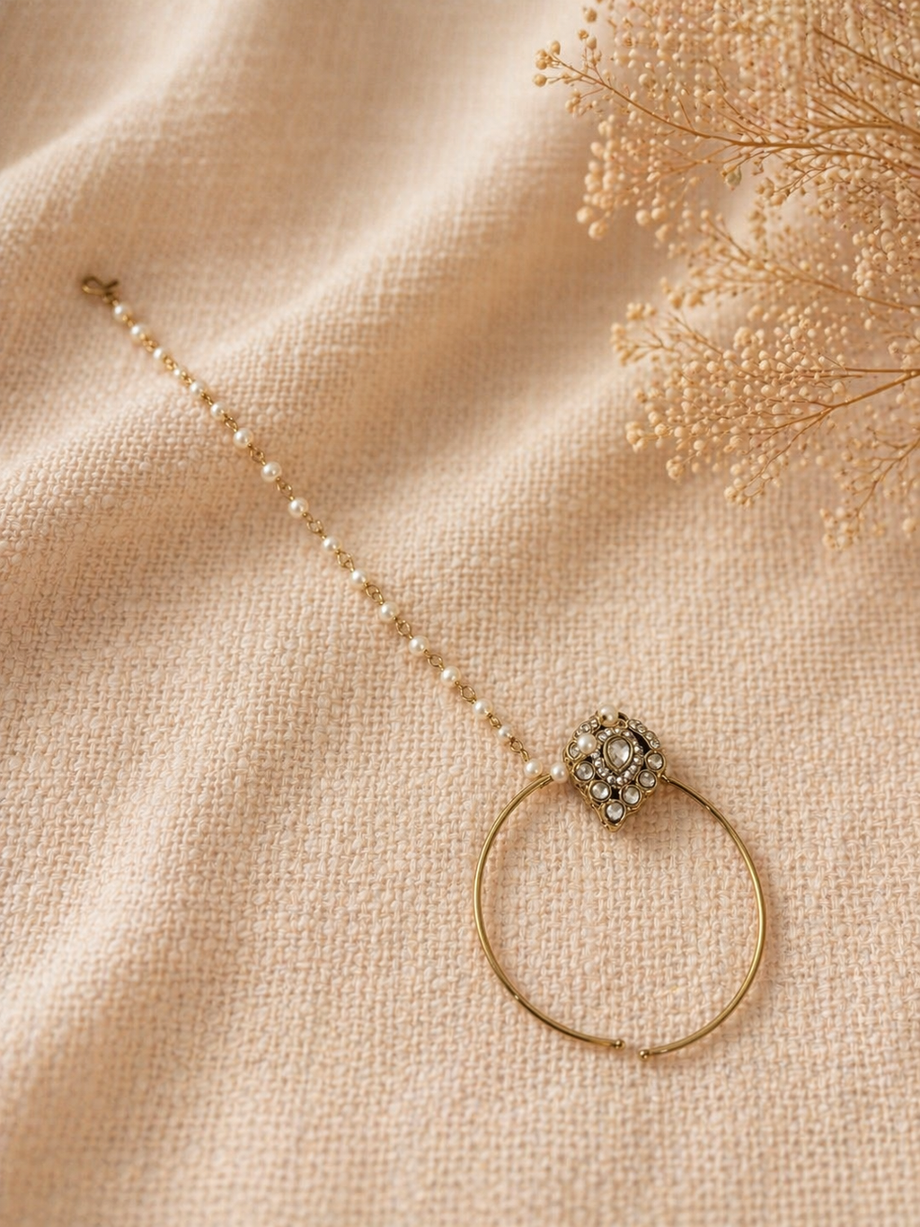 Noor Royale Statement Choker